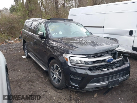 2024 Ford Expedition Max XLT с VIN 1FMJK1J80REA81778, выставлен на аукционе IAAI как лот 41990843 с пробегом 7 990 миль миль и . История ставок и продаж доступна на DreamBid. Изображение 1.
