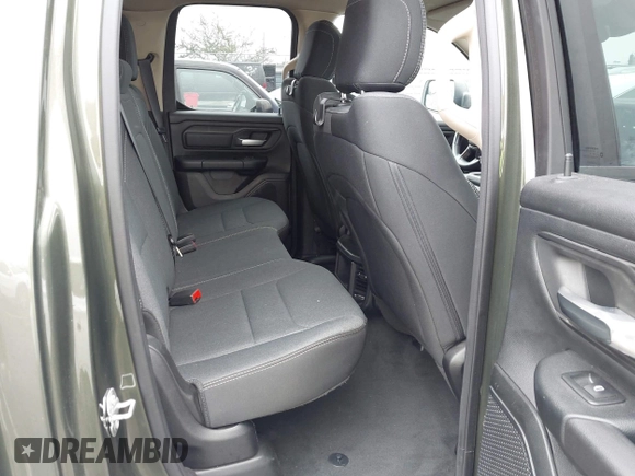 2021 Ram 1500 Tradesman z VIN 1C6RRFCGXMN714260, wystawiony jako IAAI lot #41866420 z przebiegiem 109 281 mil mil oraz . Historia ofert i sprzedaży dostępna na DreamBid. Obrazek 8.