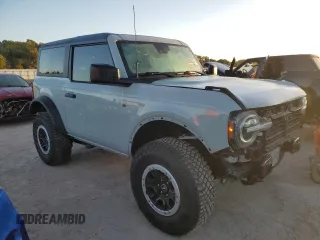 2023 Ford Bronco with VIN 1FMDE5CH2PLA83632, listed as a Copart auction lot 73274023 with 16,260 mi miles. Bid and sale history available at carsss.com. Image 4.