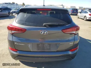 2016 Hyundai Tucson SE with VIN KM8J3CA46GU130314, listed as a Copart auction lot 40080253 with 130,092 mi miles. Bid and sale history available at carsss.com. Image 6.