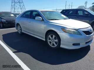 2009 Toyota Camry LE with VIN 4T1BK46K49U583631, listed as a IAAI auction lot 41834212 with 180,369 mi miles. Bid and sale history available at carsss.com. Image 1.