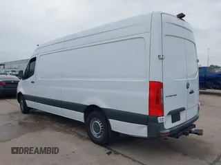 2021 Mercedes-Benz Sprinter Cargo with VIN W1Y4ECHY8MT079254, listed as a IAAI auction lot 41394825 with 301,811 mi miles and . Bid and sale history available at carsss.com. Image 3.