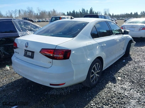 2017 Volkswagen Jetta 1.4T SE with VIN 3VWDB7AJXHM325773, listed as a IAAI auction lot 41691782 with 172,273 mi miles. Bid and sale history available at carsss.com. Image 4.