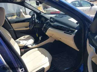 2017 BMW X1 xDrive28i with VIN WBXHT3C33H5F82035, listed as a IAAI auction lot 41944399 with 102,942 mi miles. Bid and sale history available at carsss.com. Image 5.