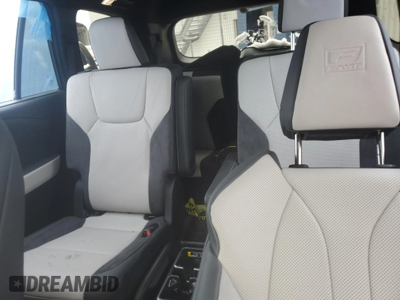 2024 Lexus TX 500h F Sport Premium z VIN 5TDABAB69RS002975, wystawiony jako Copart lot #51767135 z przebiegiem 11 894 mil mil oraz Czysty tytuł • Clean title. Historia ofert i sprzedaży dostępna na DreamBid. Obrazek 10.