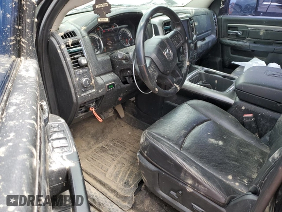 2017 Ram 1500 Night z VIN 1C6RR7MT9HS648342, wystawiony jako Copart lot #53097745 z przebiegiem 105 294 mil mil oraz Szkody całkowita. Historia ofert i sprzedaży dostępna na DreamBid. Obrazek 8.