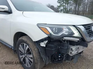 2017 Nissan Pathfinder SL with VIN 5N1DR2MM5HC608649, listed as a IAAI auction lot 41757481 with 168,412 mi miles. Bid and sale history available at carsss.com. Image 21.