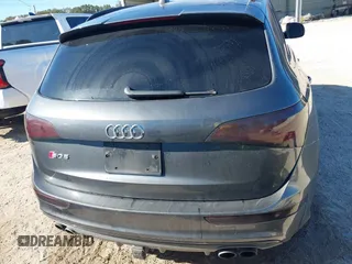 2015 Audi SQ5 Premium Plus with VIN WA1CGAFP8FA111069, listed as a IAAI auction lot 41155312 with 148,888 mi miles. Bid and sale history available at carsss.com. Image 17.