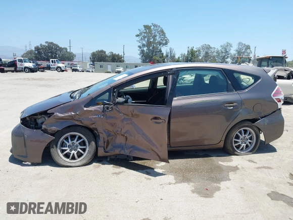 2015 Toyota Prius Two with VIN JTDZN3EU8FJ028072, listed as a IAAI auction lot 39747470 with 62,979 mi miles and . Bid and sale history available at DreamBid. Image 15.