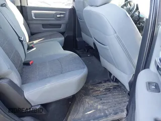 2015 Ram 2500 SLT with VIN 3C6UR5DL5FG685844, listed as a IAAI auction lot 41625743 with 203,224 mi miles. Bid and sale history available at carsss.com. Image 8.