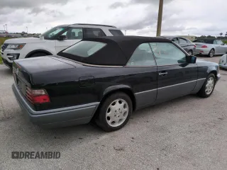 1995 Mercedes-Benz E Class with VIN WDBEA66EXSC281846, listed as a Copart auction lot 75006754 with 83,067 mi miles and Salvage Title. Bid and sale history available at carsss.com. Image 3.