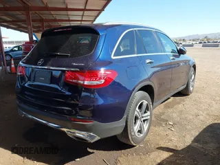 2019 Mercedes-Benz GLC with VIN WDC0G4KB8KV124731, listed as a IAAI auction lot 41651587 with 44,068 mi miles. Bid and sale history available at carsss.com. Image 4.