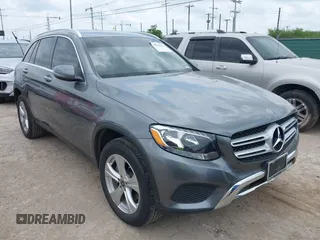 2017 Mercedes-Benz GLC 300 с VIN WDC0G4JB9HV011882, выставлен на аукционе IAAI как лот 42142275 с пробегом 54 770 миль миль и . История ставок и продаж доступна на DreamBid. Изображение 1.