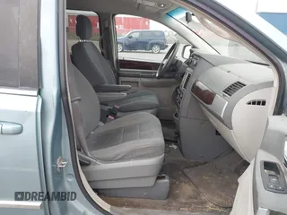 2010 Chrysler Town & Country Touring with VIN 2A4RR5D18AR343699, listed as a IAAI auction lot 42035736 with 222,807 mi miles and . Bid and sale history available at DreamBid. Image 5.