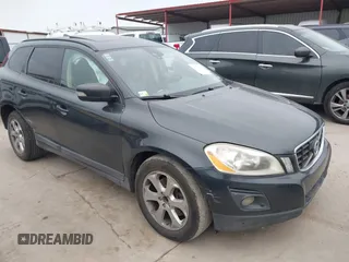 2010 Volvo XC60 3.2L with VIN YV4982DL7A2127153, listed as a IAAI auction lot 41577722 with 311,368 mi miles. Bid and sale history available at carsss.com. Image 1.