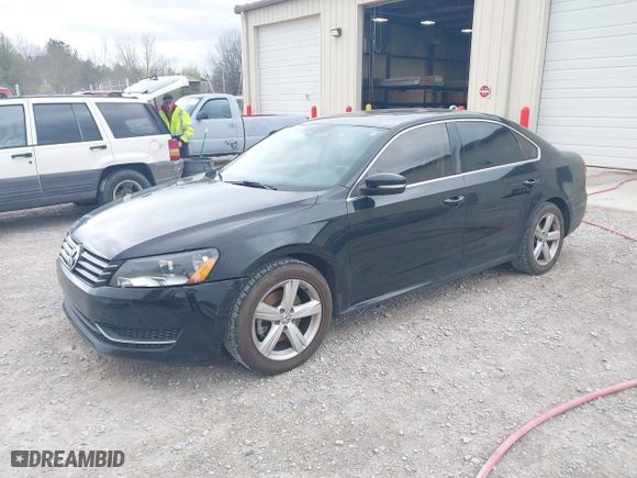 2013 Volkswagen Passat SE w/Sunroof with VIN 1VWBH7A31DC113637, listed as a IAAI auction lot 41854340 with 188,606 mi miles. Bid and sale history available at carsss.com. Image 2.