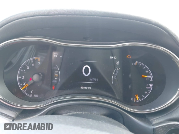 2018 Jeep Grand Cherokee High Altitude with VIN 1C4RJFCG9JC361369, listed as a IAAI auction lot 42864091 with 85,840 mi miles and . Bid and sale history available at DreamBid. Image 7.