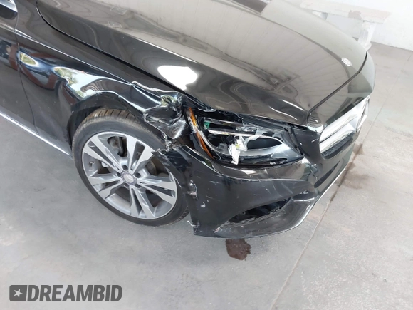 2016 Mercedes-Benz C 300 with VIN 55SWF4JBXGU174572, listed as a IAAI auction lot 42309066 with 71,198 mi miles and . Bid and sale history available at DreamBid. Image 6.
