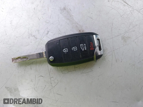2017 Kia Optima LX z VIN 5XXGT4L32HG142220, wystawiony jako IAAI lot #42407297 z przebiegiem 139 731 mil mil oraz . Historia ofert i sprzedaży dostępna na DreamBid. Obrazek 11.