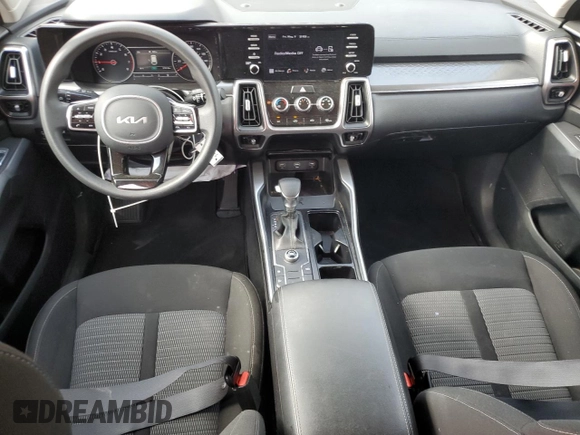 2022 Kia Sorento LX with VIN 5XYRG4LC0NG119295, listed as a Copart auction lot 56103805 with 57,313 mi miles and Salvage title. Bid and sale history available at DreamBid. Image 8.