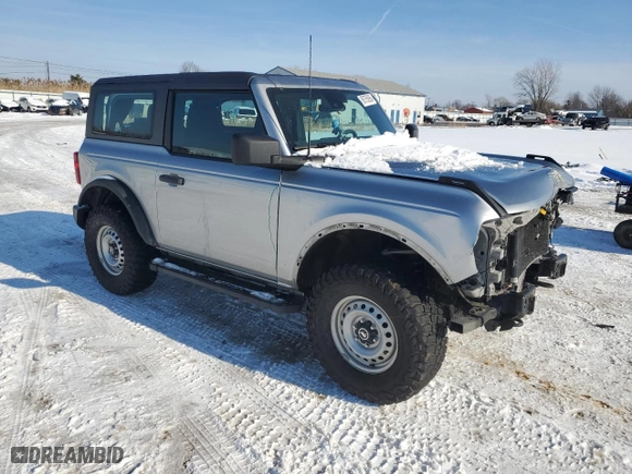 2021 Ford Bronco with VIN 1FMDE5AH1MLA81112, listed as a Copart auction lot 88755905 with 29,424 mi miles and Salvage Title. Bid and sale history available at carsss.com. Image 4.