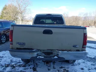 2001 Ford F-250 with VIN 3FTNW21L31MA26177, listed as a IAAI auction lot 41618531 with 240,270 mi miles and . Bid and sale history available at DreamBid. Image 17.