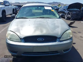 2005 Ford Taurus SE with VIN 1FAFP53U75A226240, listed as a IAAI auction lot 42066974 with 190,043 mi miles. Bid and sale history available at carsss.com. Image 12.