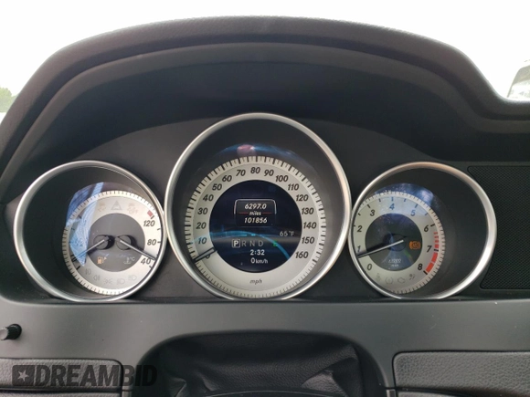 2013 Mercedes-Benz C 300 Sport z VIN WDDGF8ABXDR246301, wystawiony jako Copart lot #57881835 z przebiegiem 101 856 mil mil oraz Szkoda całkowita • Salvage title. Historia ofert i sprzedaży dostępna na DreamBid. Obrazek 9.