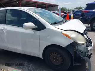 2008 Toyota Yaris with VIN JTDJT923485207836, listed as a IAAI auction lot 42086842 with 299,236 mi miles and . Bid and sale history available at carsss.com. Image 17.
