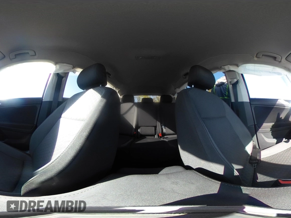 2019 Volkswagen Tiguan S с VIN 3VV0B7AX6KM095423, выставлен на аукционе IAAI как лот 41933684 с пробегом 82 615 миль миль и . История ставок и продаж доступна на DreamBid. Изображение 18.