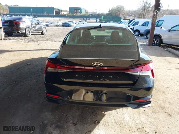 2021 Hyundai Elantra SE with VIN KMHLL4AG5MU195451, listed as a IAAI auction lot 41099908 with 20,388 mi miles. Bid and sale history available at carsss.com. Image 17.
