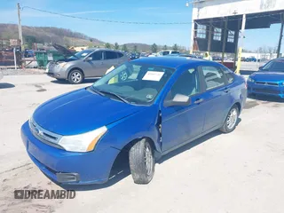 2011 Ford Focus SE with VIN 1FAHP3FN2BW111187, listed as a IAAI auction lot 42003148 with 119,083 mi miles. Bid and sale history available at carsss.com. Image 2.
