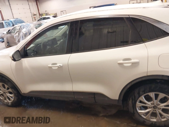 2023 Ford Escape Active with VIN 1FMCU9GN6PUA88591, listed as a IAAI auction lot 41535770 with 27,474 mi miles and . Bid and sale history available at carsss.com. Image 14.