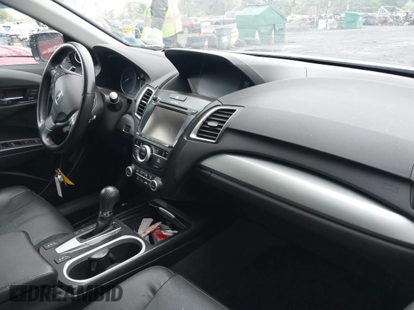 2017 Acura RDX w/Technology Pkg with VIN 5J8TB4H56HL032364, listed as a IAAI auction lot 42197566 with 83,450 mi miles. Bid and sale history available at carsss.com. Image 5.
