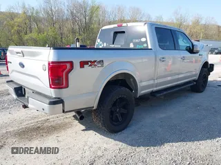 2015 Ford F-150 XLT with VIN 1FTFW1EG5FFC71906, listed as a IAAI auction lot 42060772 with 171,992 mi miles and . Bid and sale history available at carsss.com. Image 4.