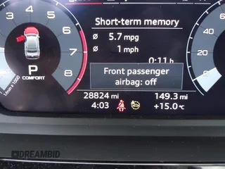 2023 Audi A3 Premium z VIN WAUAUDGY1PA084908, wystawiony jako IAAI lot #42048782 z przebiegiem 28 860 mil mil oraz . Historia ofert i sprzedaży dostępna na DreamBid. Obrazek 15.