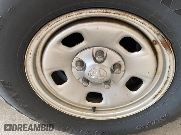 2017 Ram 1500 Express with VIN 1C6RR7FT1HS820327, listed as a IAAI auction lot 42774095 with 161,605 mi miles and . Bid and sale history available at DreamBid. Image 9.