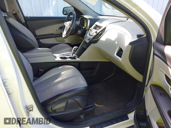 2010 Chevrolet Equinox LT w/2LT with VIN 2CNALPEW5A6400660, listed as a IAAI auction lot 41939736 with 267,594 mi miles. Bid and sale history available at carsss.com. Image 5.