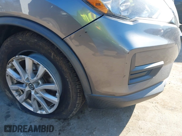 2019 Nissan Rogue SV with VIN KNMAT2MV8KP539960, listed as a IAAI auction lot 41768242 with 79,118 mi miles. Bid and sale history available at carsss.com. Image 6.