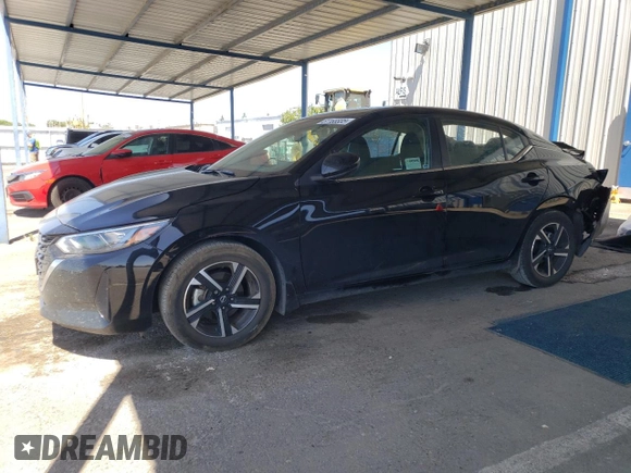 2024 Nissan Sentra SV z VIN 3N1AB8CV6RY274569, wystawiony jako Copart lot #61163335 z przebiegiem 20 300 mil mil oraz Szkoda całkowita • Salvage title. Historia ofert i sprzedaży dostępna na DreamBid. Obrazek 1.