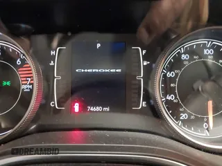 2019 Jeep Cherokee Latitude Plus with VIN 1C4PJMLB6KD465474, listed as a IAAI auction lot 41563058 with 74,680 mi miles. Bid and sale history available at carsss.com. Image 15.