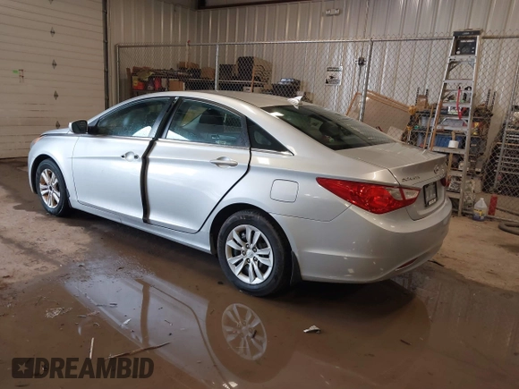 2012 Hyundai Sonata GLS with VIN 5NPEB4ACXCH340439, listed as a IAAI auction lot 41595043 with 141,069 mi miles. Bid and sale history available at carsss.com. Image 3.