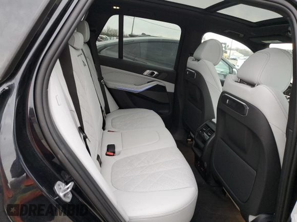 2025 BMW X5 xDrive40i with VIN 5UX23EU04S9W53256, listed as a Copart auction lot 46929635 with 0 mi miles and Salvage Title. Bid and sale history available at carsss.com. Image 11.