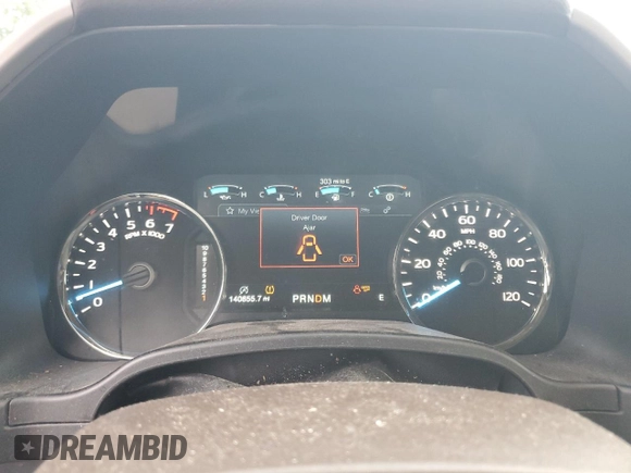 2020 Ford F-150 XL with VIN 1FTEW1C50LKD77986, listed as a Copart auction lot 61247745 with 140,855 mi miles and Salvage title. Bid and sale history available at DreamBid. Image 9.