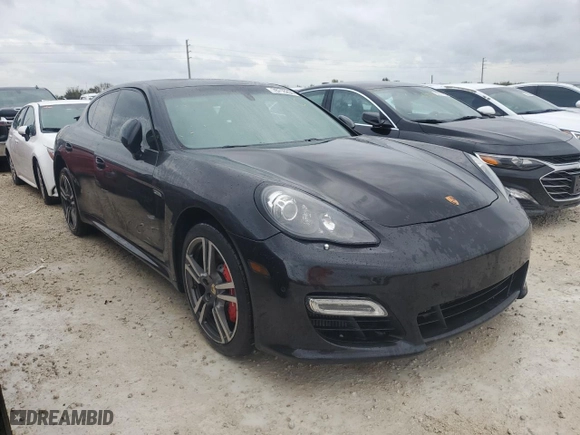 2012 Porsche Panamera Turbo with VIN WP0AC2A77CL090348, listed as a Copart auction lot 78718204 with 0 mi miles and Salvage Title. Bid and sale history available at carsss.com. Image 4.