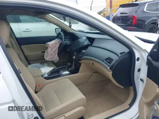 2011 Honda Accord LX z VIN 1HGCP2F34BA091651, wystawiony jako IAAI lot #42040433 z przebiegiem 133 096 mil mil oraz . Historia ofert i sprzedaży dostępna na DreamBid. Obrazek 5.