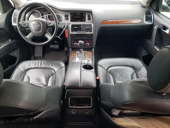 2010 Audi Q7 z VIN WA1CYAFE3AD000545, wystawiony jako Copart lot #53290525 z przebiegiem 167 147 mil mil oraz Czysty tytuł • Clean title. Historia ofert i sprzedaży dostępna na DreamBid. Obrazek 8.