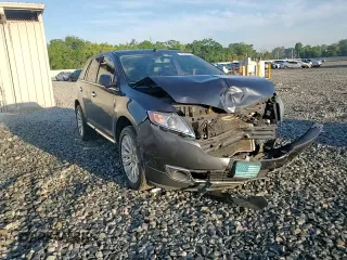 2013 Lincoln MKX z VIN 2LMDJ6JK7DBL43751, wystawiony jako Copart lot #50686865 z przebiegiem 98 978 mil mil oraz Szkoda całkowita • Salvage title. Historia ofert i sprzedaży dostępna na DreamBid. Obrazek 14.