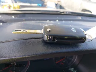 2020 Kia Forte LXS z VIN 3KPF24AD2LE163421, wystawiony jako IAAI lot #41480475 z przebiegiem 52 706 mil mil oraz . Historia ofert i sprzedaży dostępna na DreamBid. Obrazek 11.