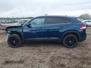 2021 Volkswagen Atlas SE with VIN 1V2LC2CA2MC228525, listed as a IAAI auction lot 42127917 with 74,707 mi miles and . Bid and sale history available at DreamBid. Image 14.